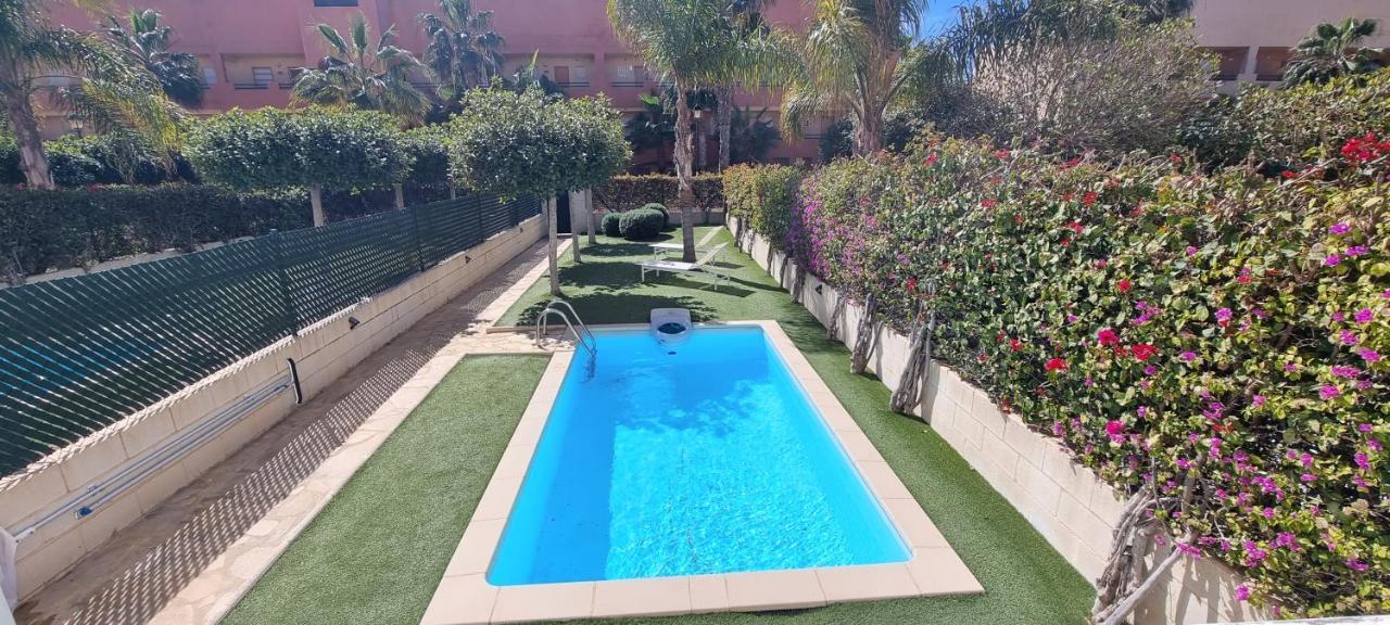 Homes of Spain, Apartamentos Paraíso Vera Playa, Bajo W Nuku Hiva con jardín y piscina privada a pie de playa, WIFI Playas de Vera Exterior foto
