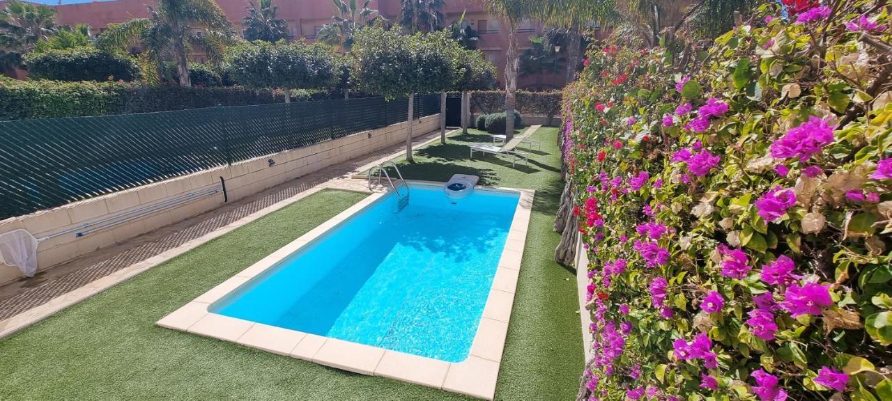 Homes of Spain, Apartamentos Paraíso Vera Playa, Bajo W Nuku Hiva con jardín y piscina privada a pie de playa, WIFI Playas de Vera Exterior foto