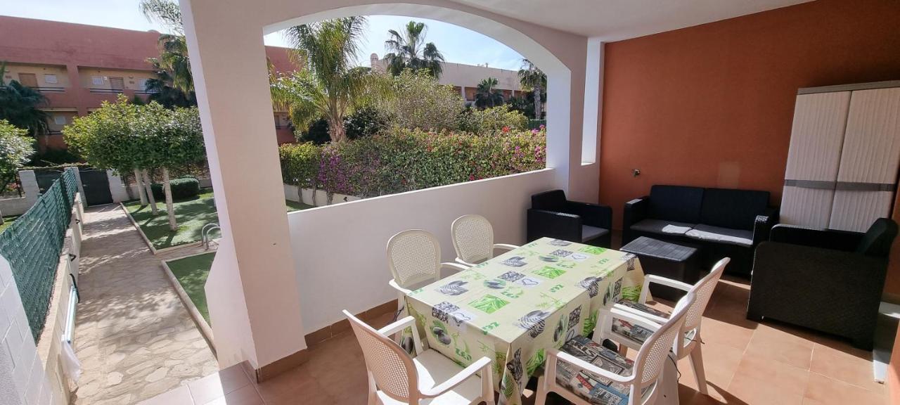 Homes of Spain, Apartamentos Paraíso Vera Playa, Bajo W Nuku Hiva con jardín y piscina privada a pie de playa, WIFI Playas de Vera Exterior foto